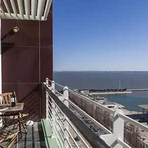 https://rent4rest-lisbon-expo-apartment-river-view.hotels-lisbon-portugal.com