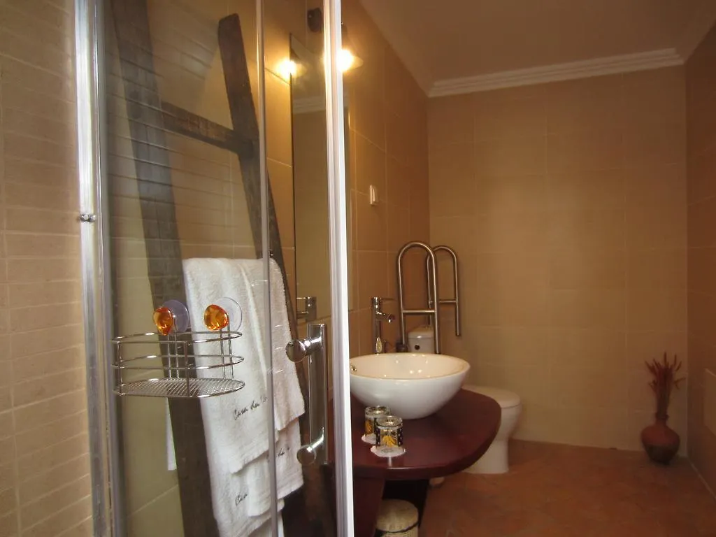 Casa Da Tita Guest House Salir