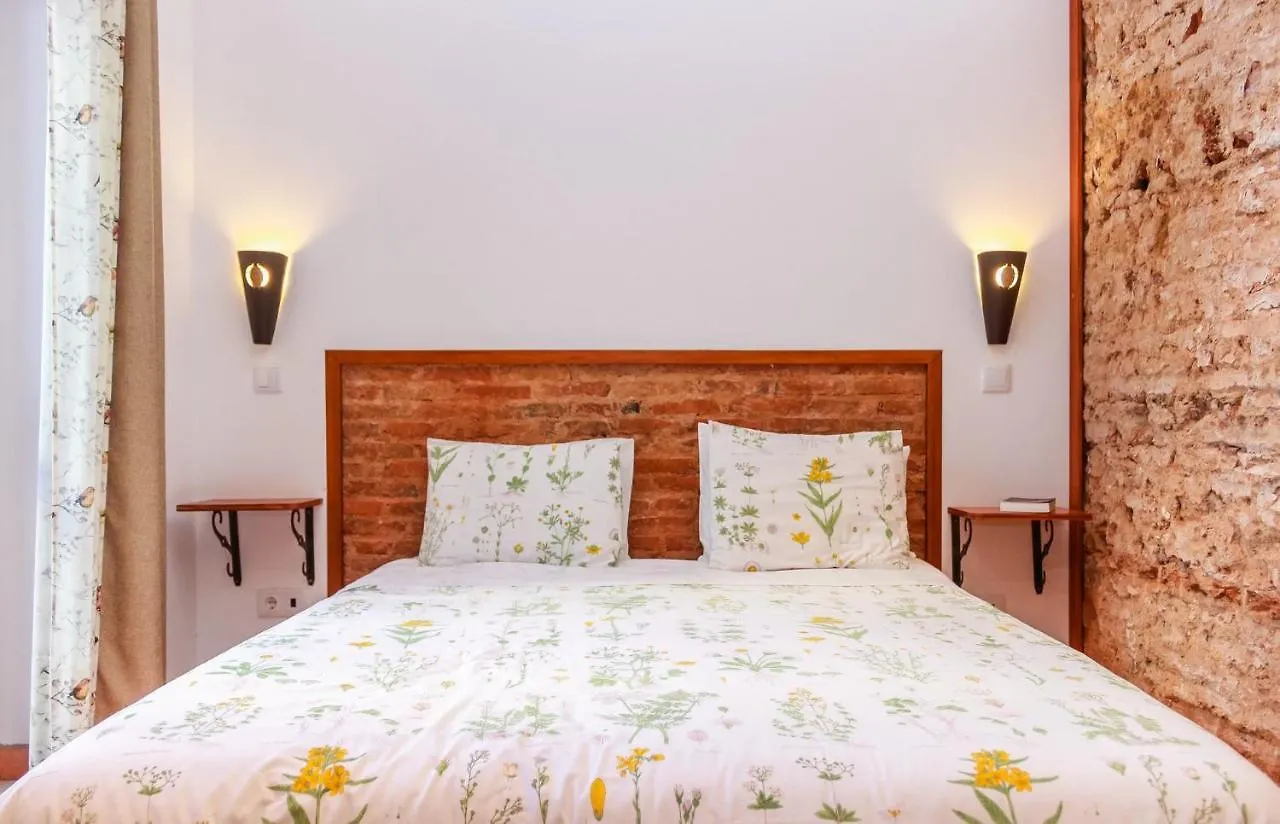 Casa Da Tita Guest House Salir Country house